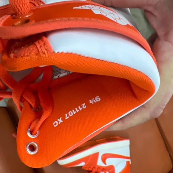 Jordan 1 High “Syracuse” - Picture 3 of 3